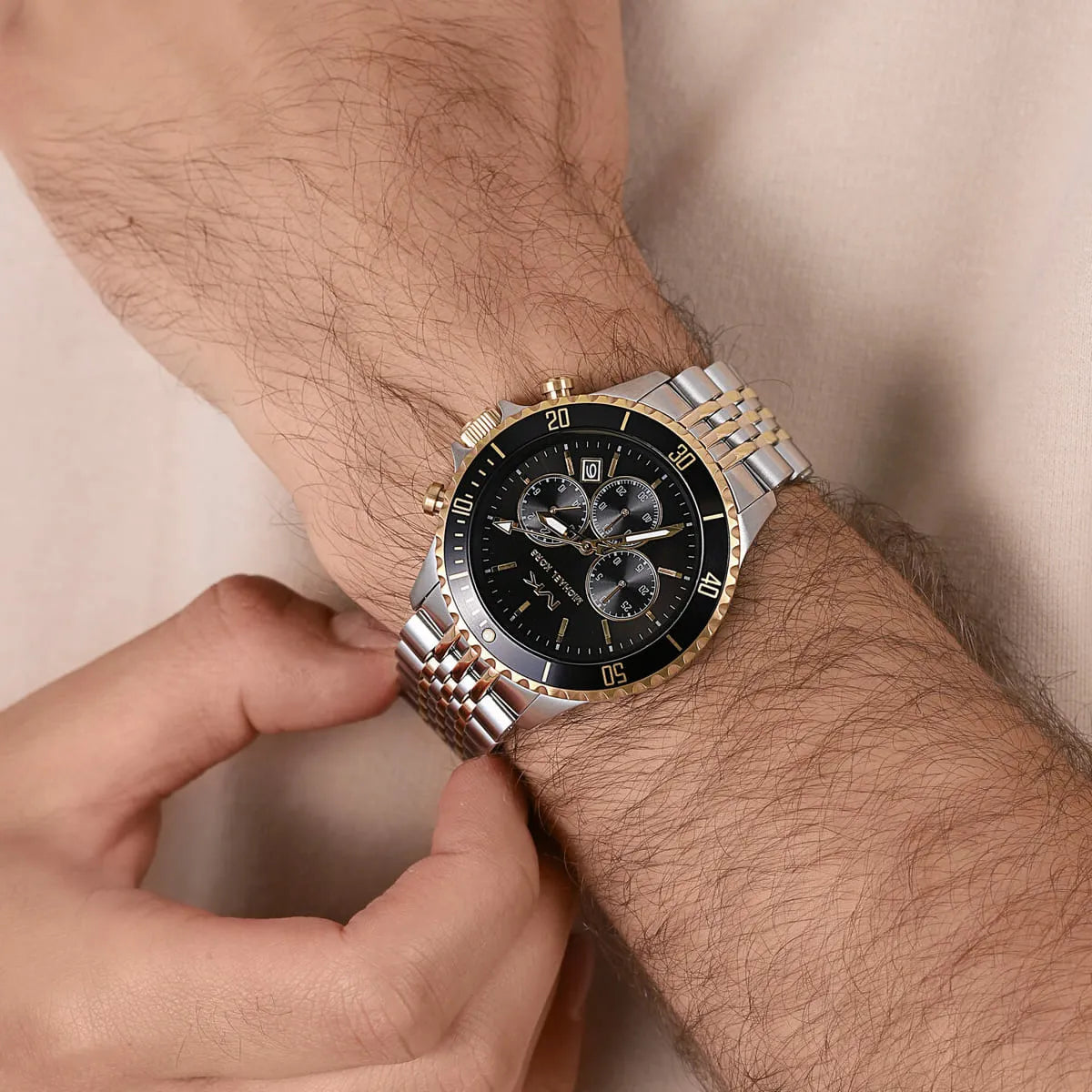 MICHAEL KORS ANALOG MEN'S WATCH GOLD-SILVER METAL BRACELET- MK8872