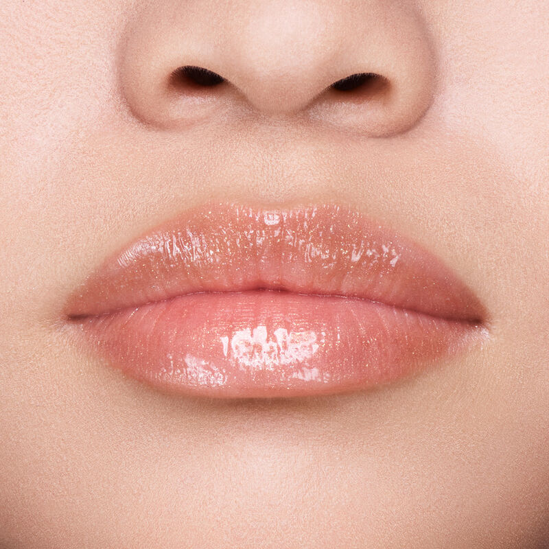 Shiseido Shimmer GelGloss – Shade 03 (Kurumi Beige)