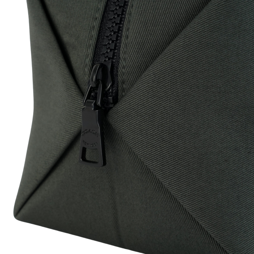 COACH PARFUMS TOILETRY BAG POUCH COSMETIC CASE (GREEN)