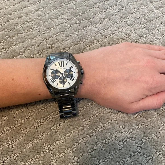 MICHAEL KORS QUARTZ-MK5952 GREY & WHITE DIAL 43mm (Unisex)